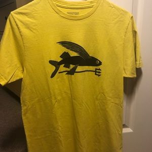 Men’s Patagonia tee